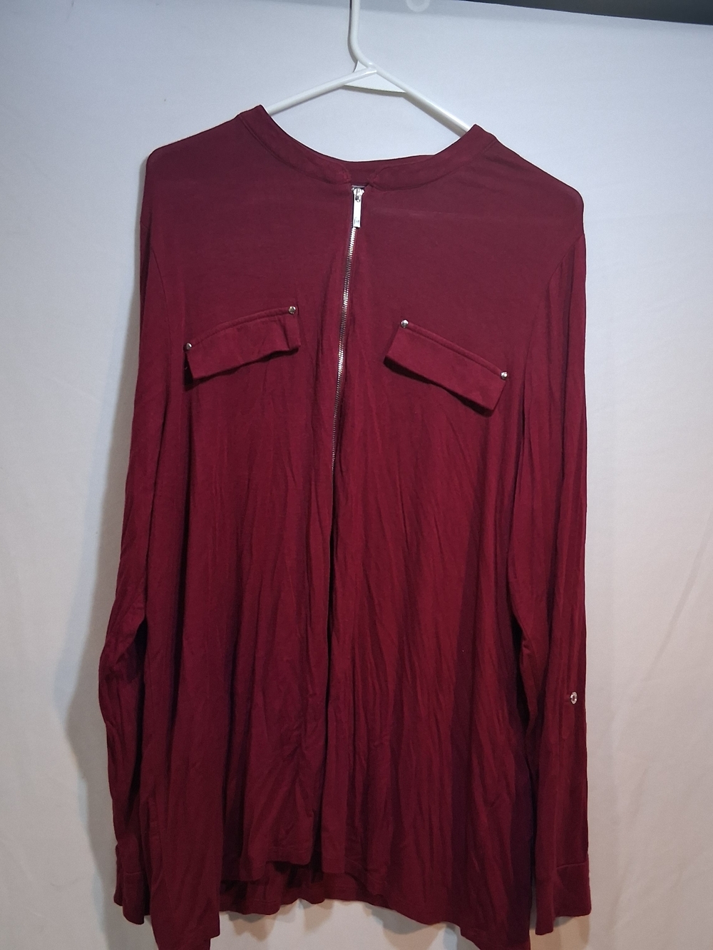 Women's Long Sleeve Zip-Front Top in Burgundy